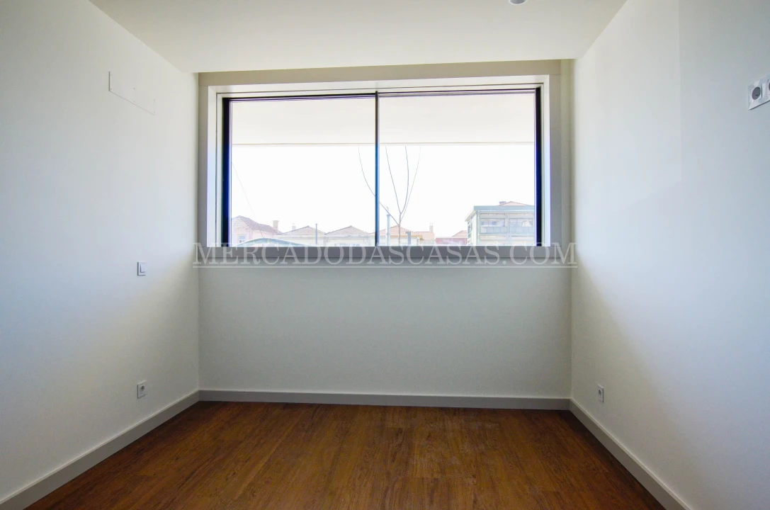 Apartamento T3 para Venda em Espinho Foto 18
