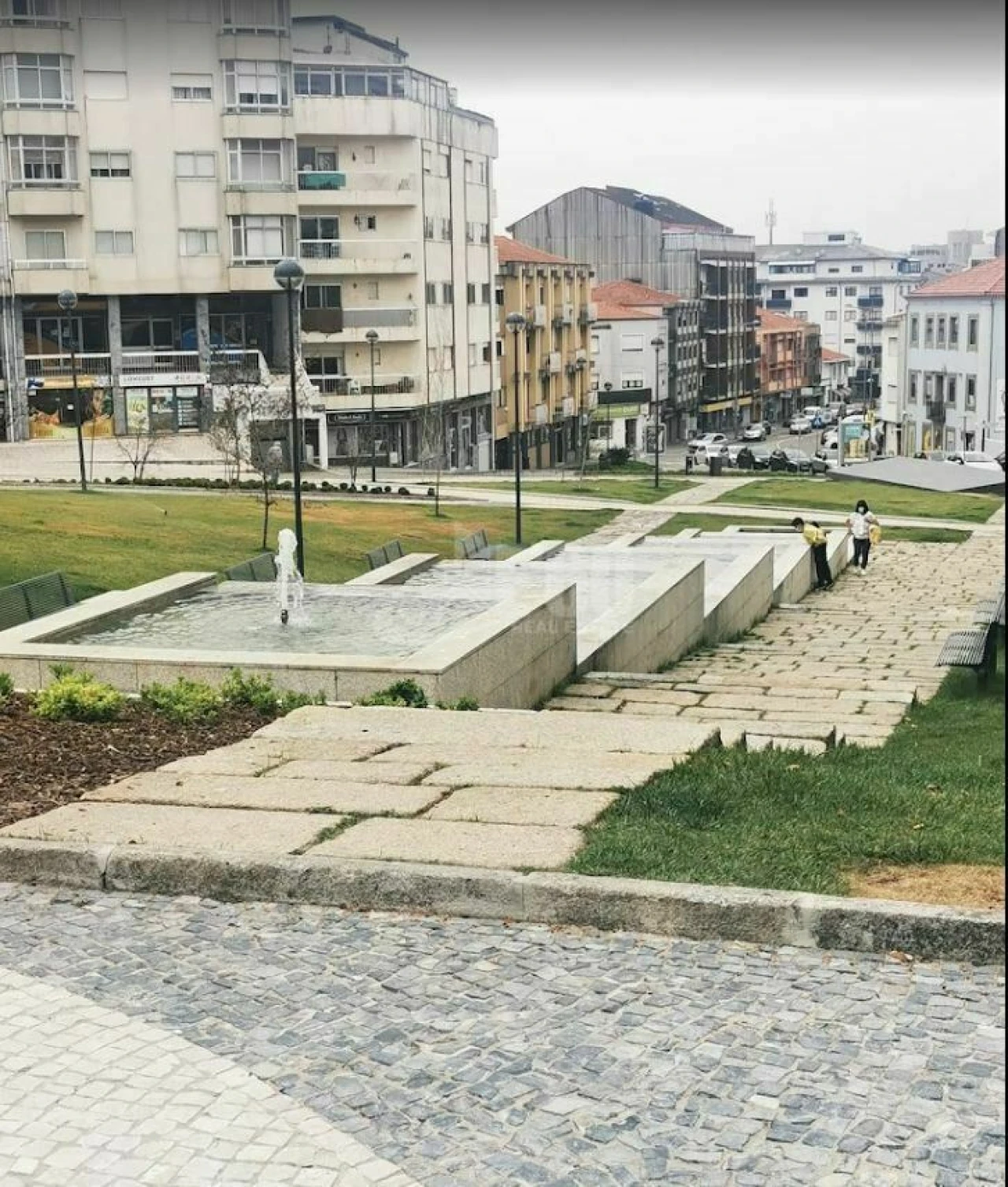 Apartamento T3 para Venda em Mafamude e Vilar do Paraíso Foto 11