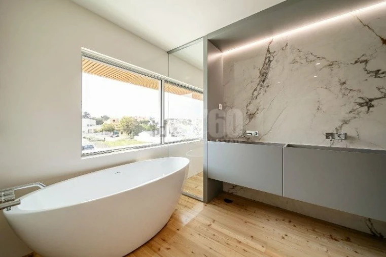 Moradia T4 para Venda em Canidelo Foto 4