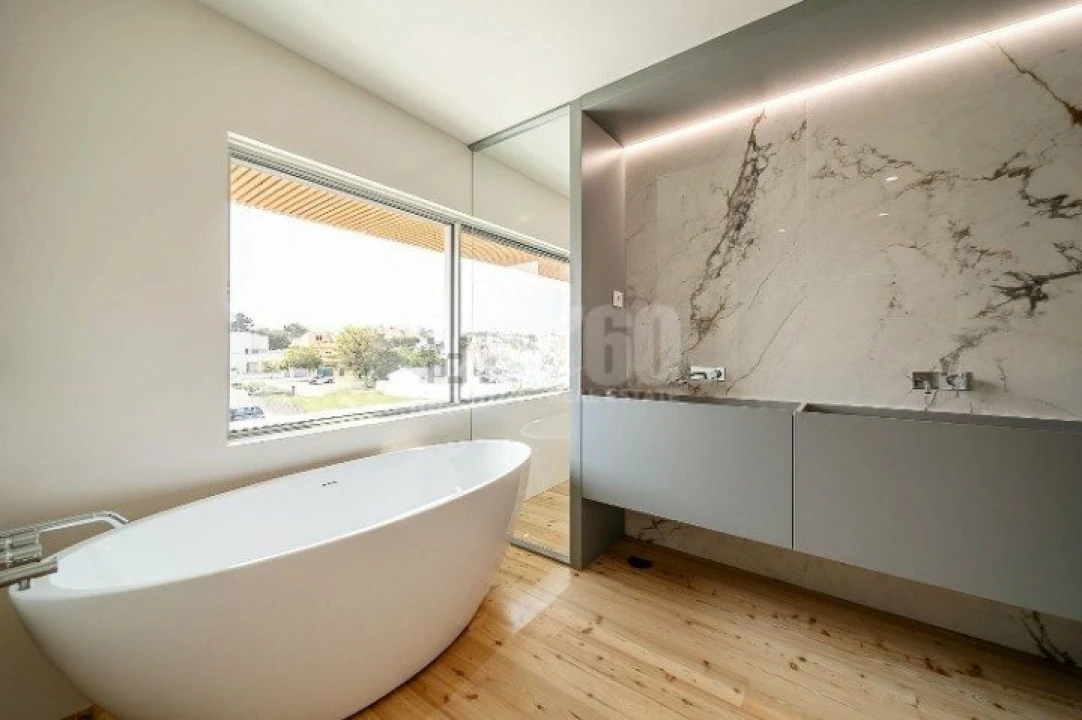 Moradia T4 para Venda em Canidelo Foto 4