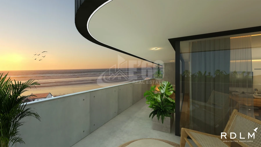 Apartamento T2 para Venda em Espinho Foto 3