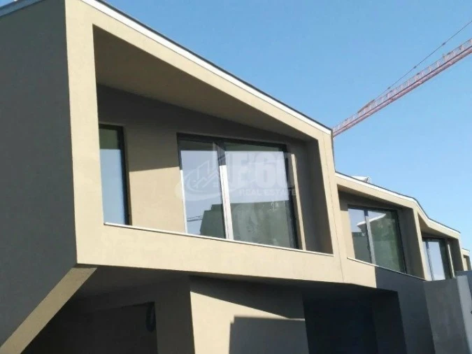 Moradia T4 para Venda em Canidelo Foto 7