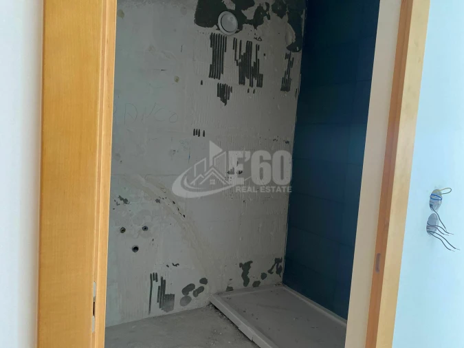 Apartamento T4 para Venda em Silvalde Foto 18