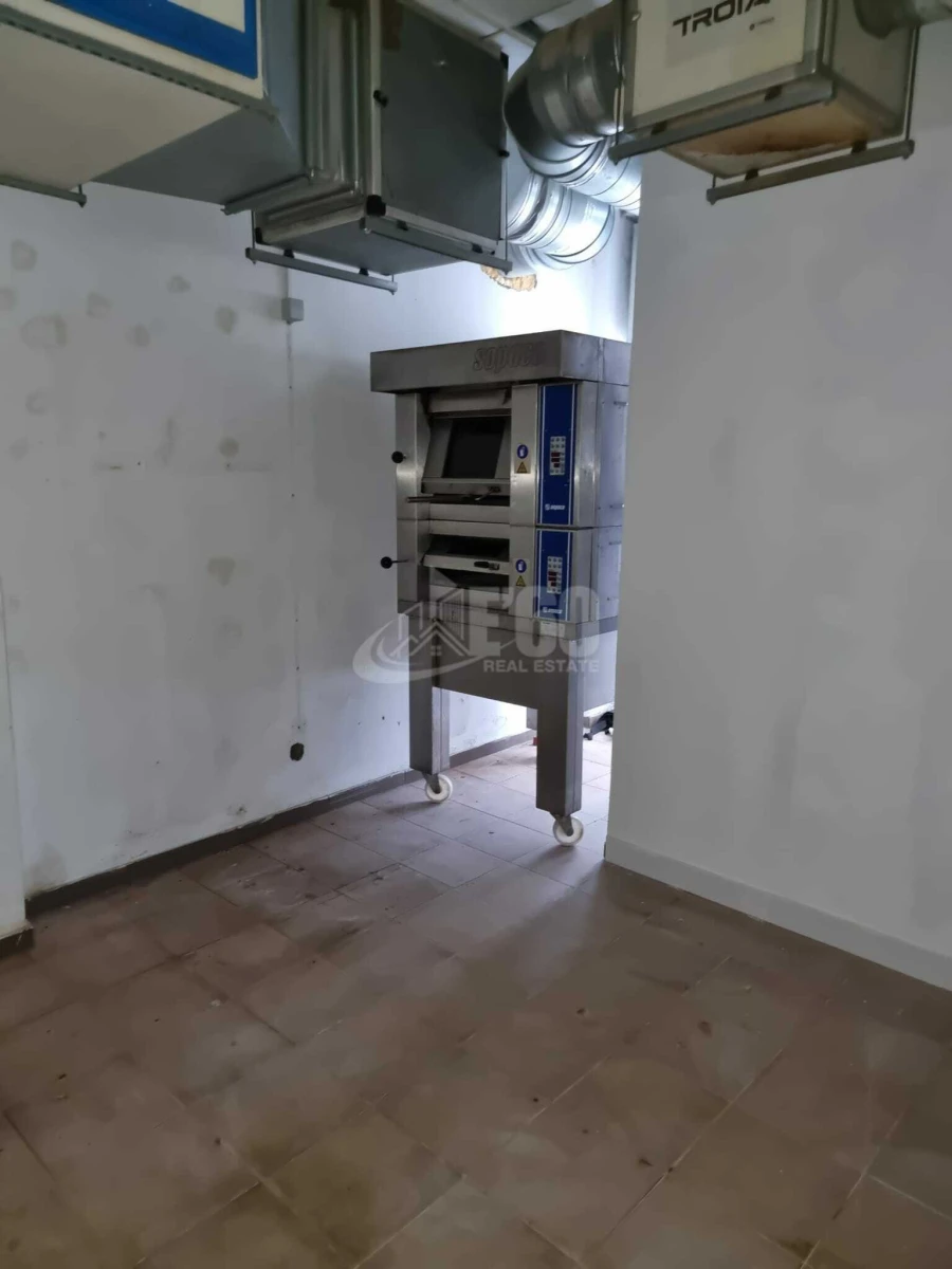 Negócio para Arrendamento em São João da Madeira Foto 14