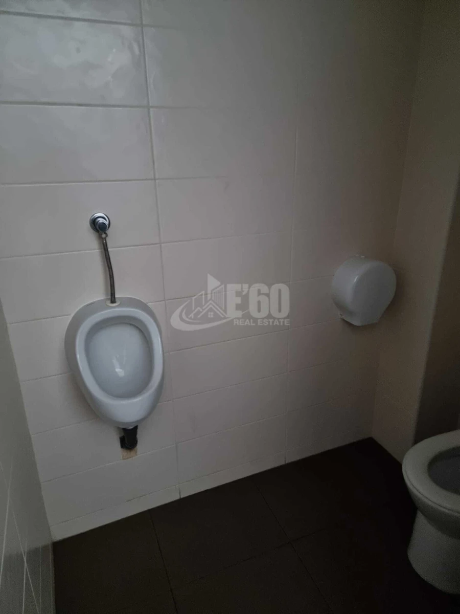 Negócio para Arrendamento em São João da Madeira Foto 17