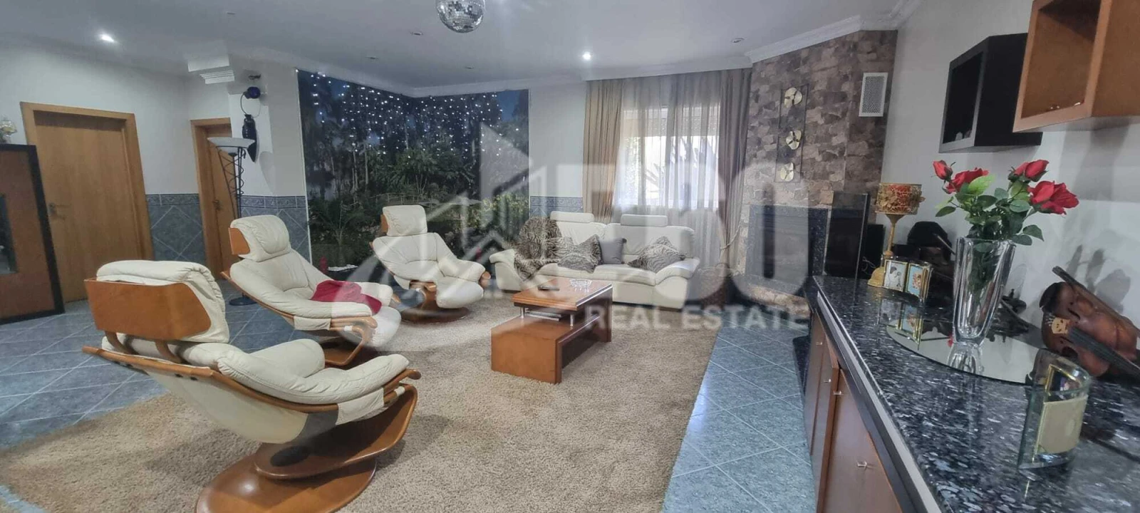 Moradia T4 para Venda em Paços de Brandão Foto 18