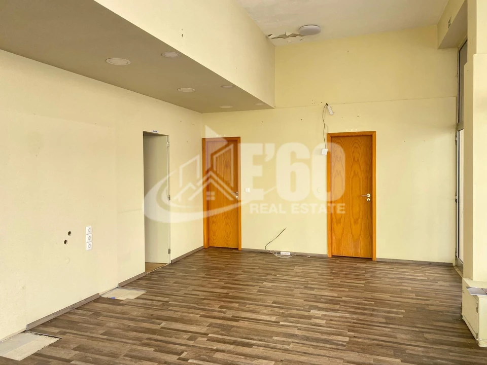 Loja para Venda em Espinho Foto 2