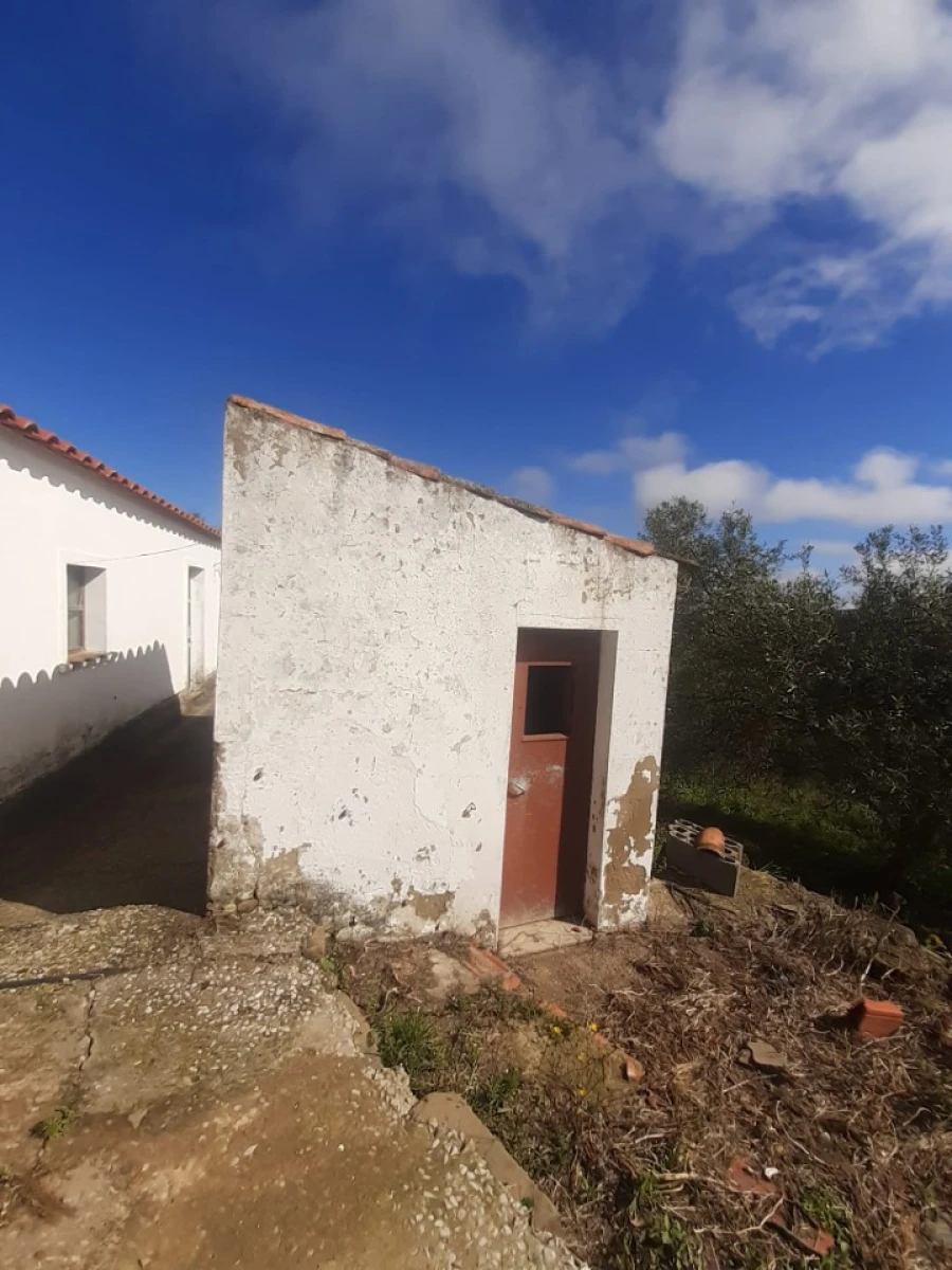 Moradia T3 para Venda em Cachopo Foto 8