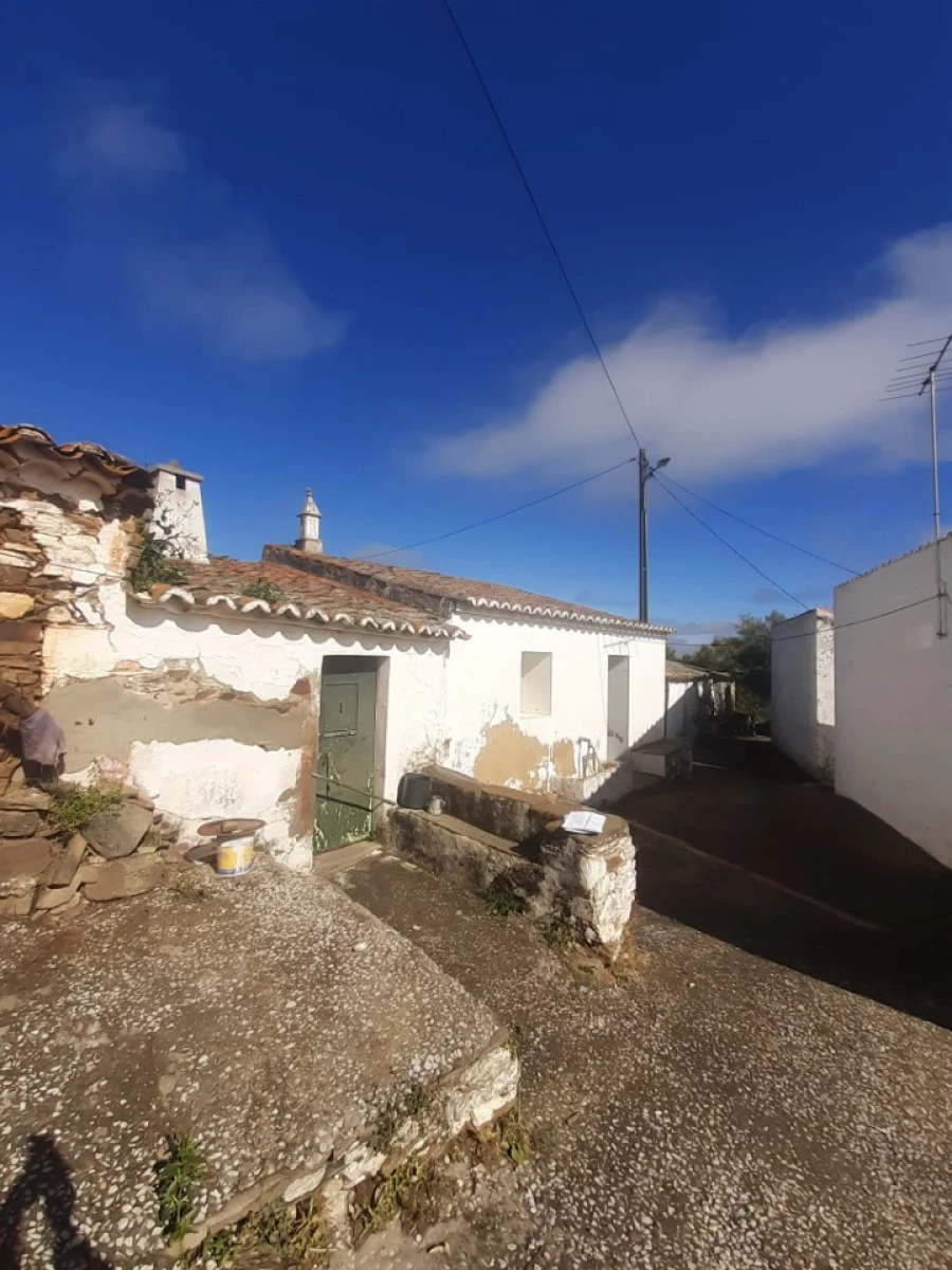 Moradia T3 para Venda em Cachopo Foto 9