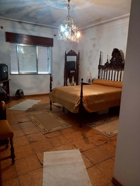 Moradia T5 para Venda em Silves