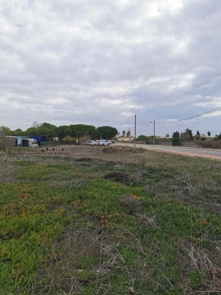 Terreno para Venda em Porches Foto 1