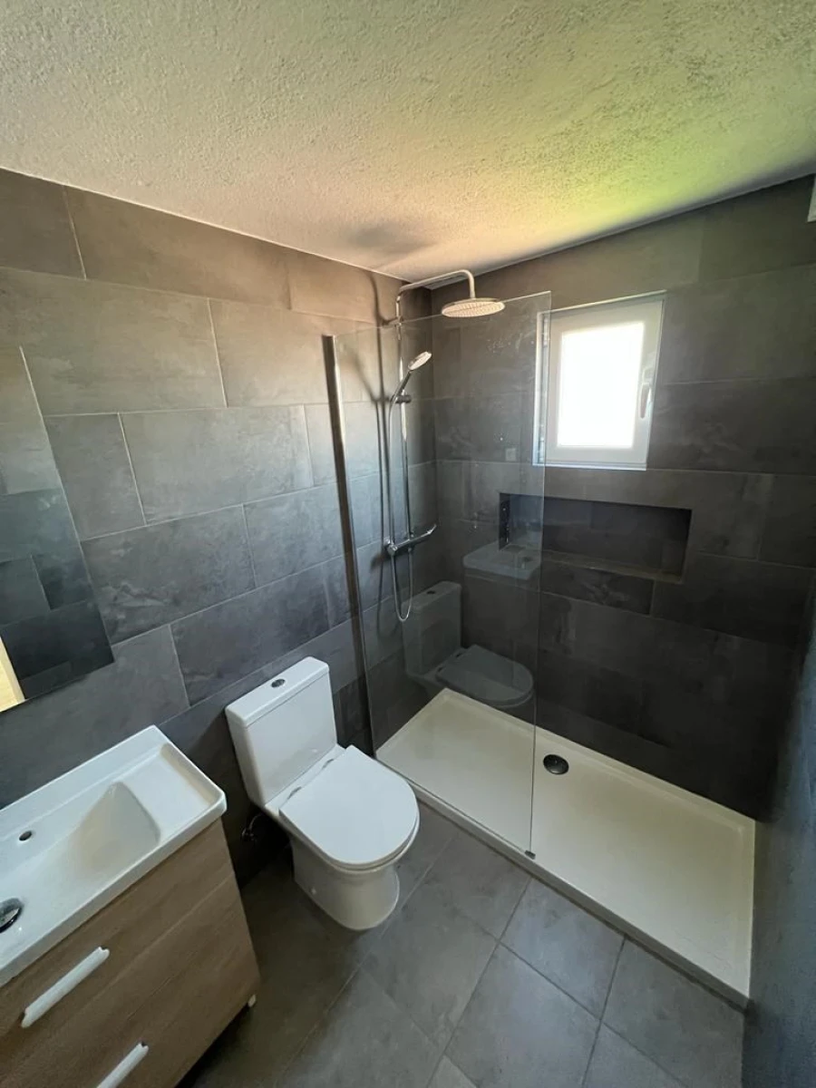 Moradia T2 para Venda em Vilar Seco Foto 16