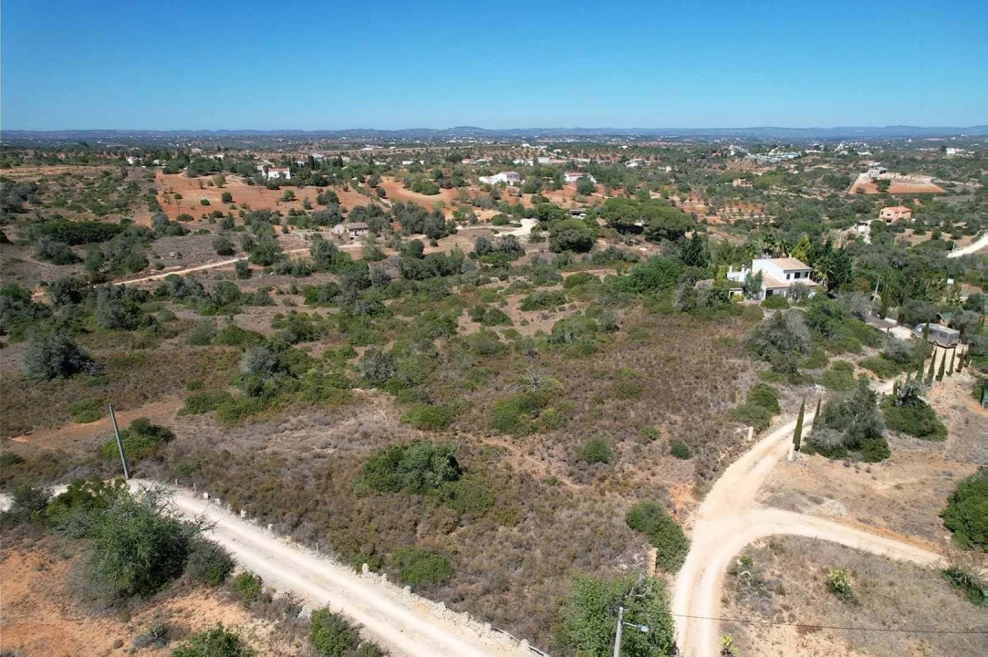 Terreno para Venda em Armação de Pera Foto 4