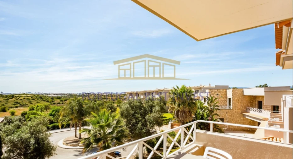 Apartamento para Venda em Estômbar e Parchal Foto 13