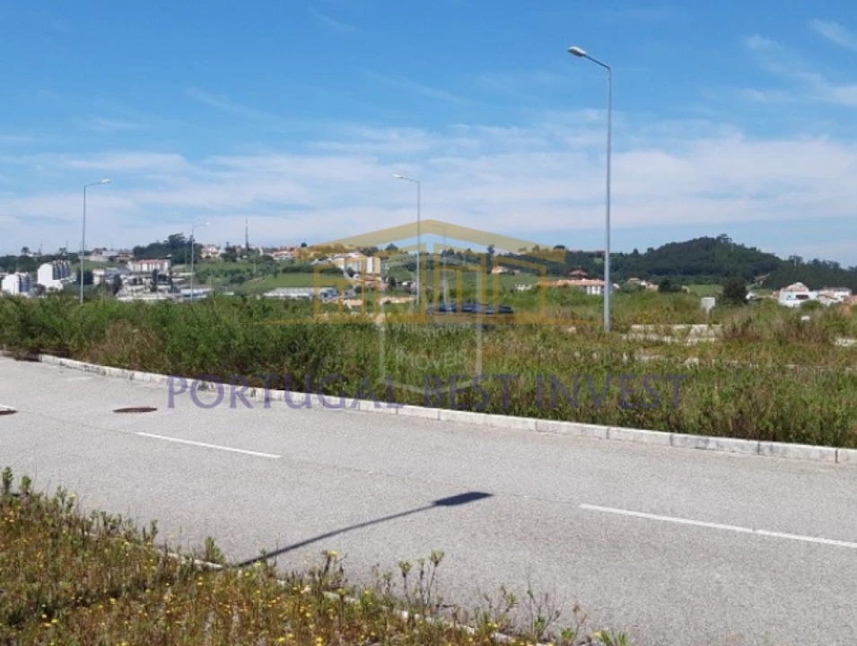 Terreno para Venda em Alcobaça e Vestiaria Foto 4