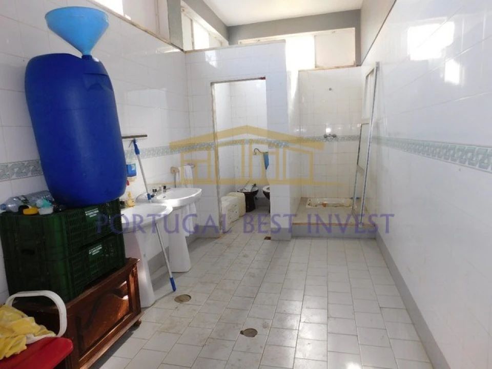 Armazém para Venda em Armação de Pera Foto 9