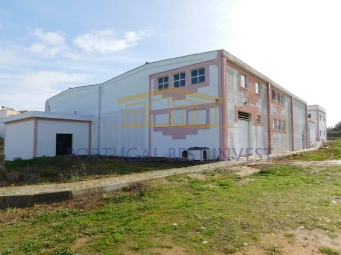 Armazém para Venda em Armação de Pera Foto 3