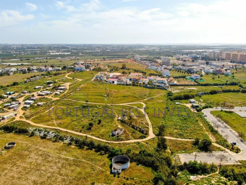 Terreno para Venda em Faro (Sé e São Pedro) Foto 2