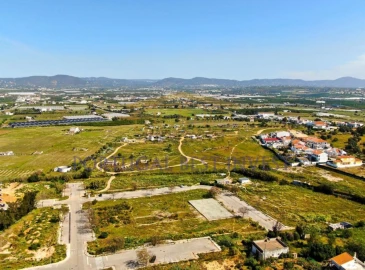 Terreno para Venda em Faro (Sé e São Pedro)
