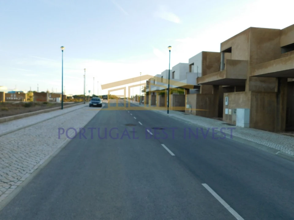 Terreno para Venda em Vila de Sagres Foto 18