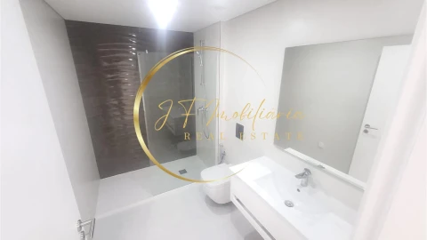 Apartamento T1 para Venda em Glória e Vera Cruz