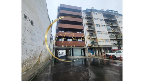 Apartamento T1 para Venda em Glória e Vera Cruz