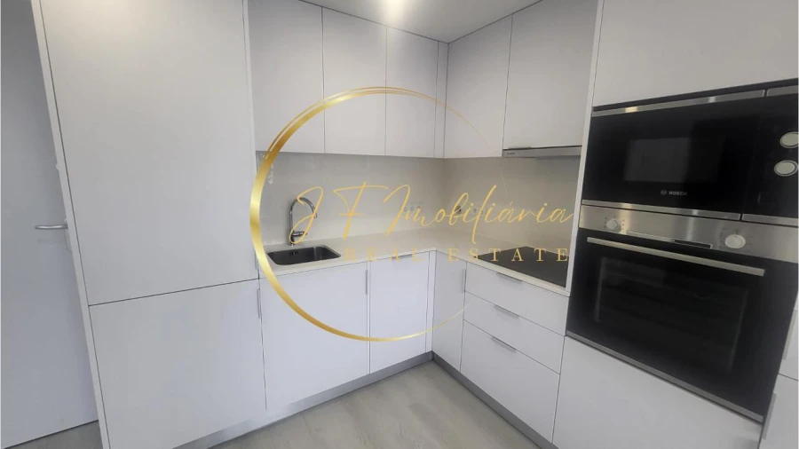 Apartamento T1 para Venda em Glória e Vera Cruz Foto 4
