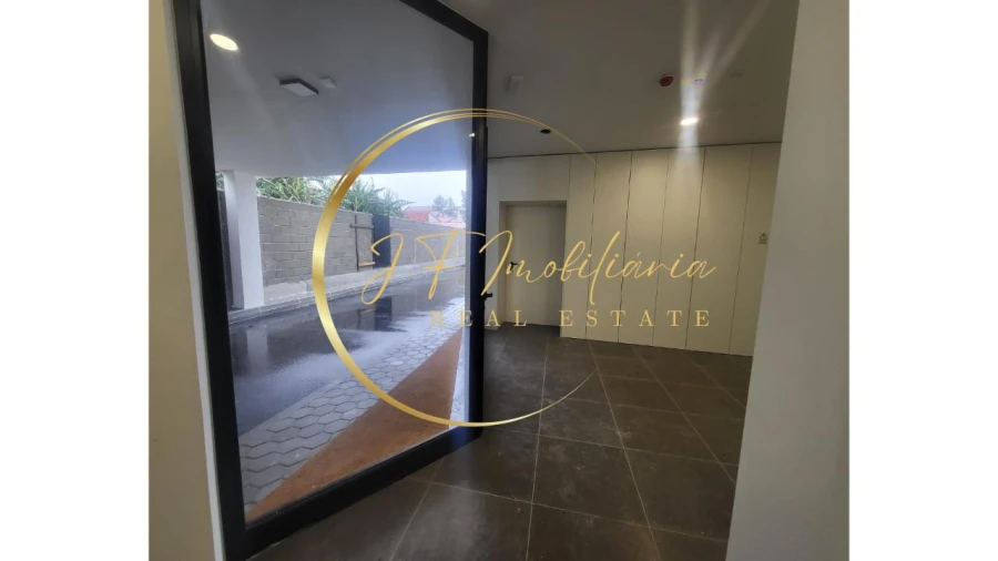 Apartamento T1 para Venda em Glória e Vera Cruz Foto 16
