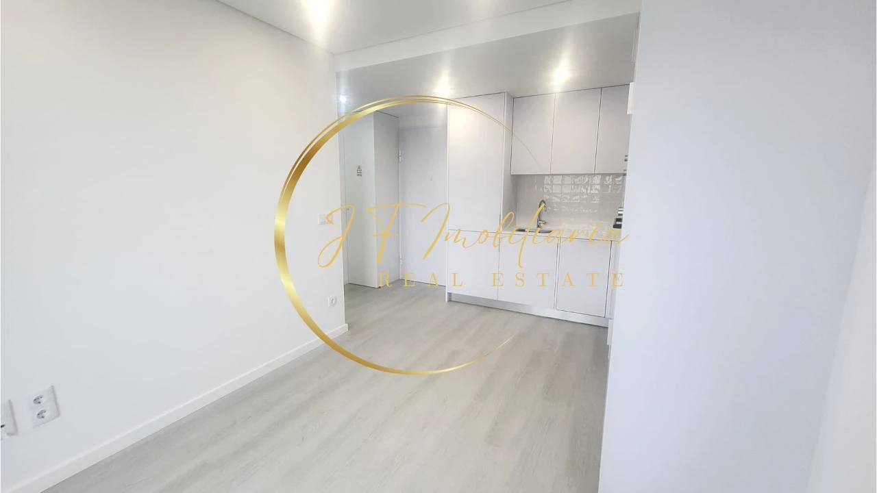 Apartamento T1 para Venda em Glória e Vera Cruz Foto 5