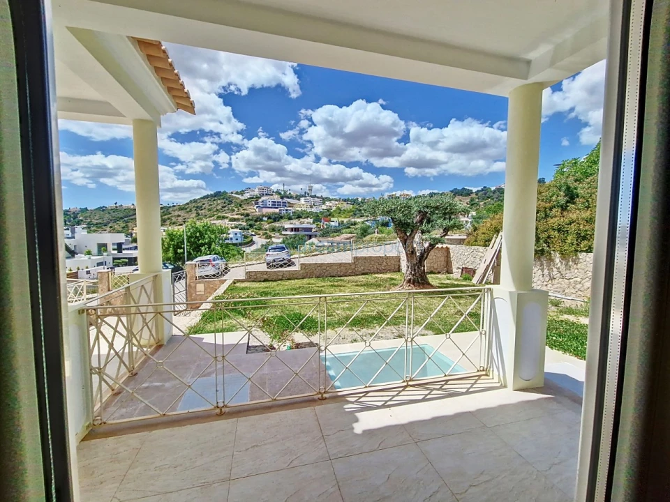 Moradia T4 para Venda em Albufeira e Olhos de Água Foto 22