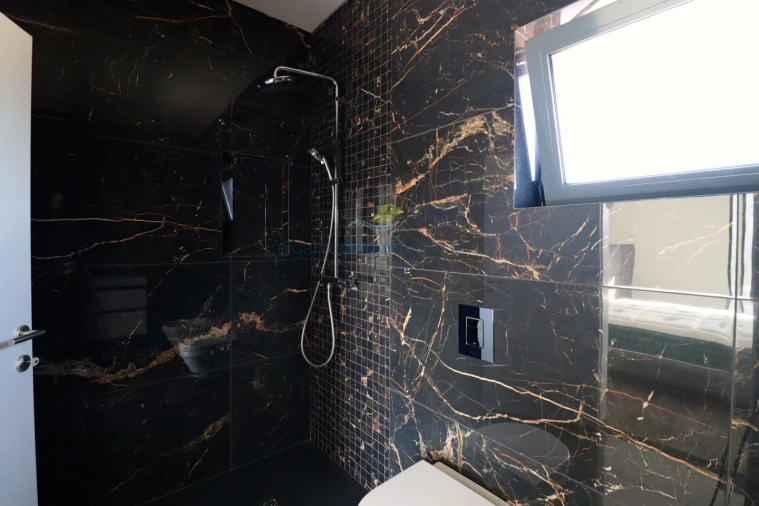 Moradia T3 para Venda em Albufeira e Olhos de Água Foto 19