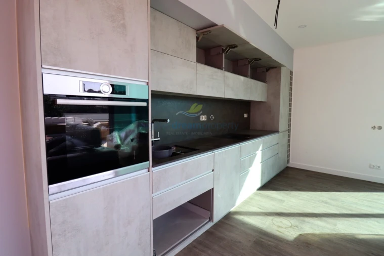Moradia T3 para Venda em Albufeira e Olhos de Água Foto 4