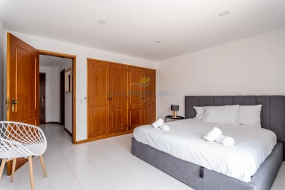 Apartamento T3 para Venda em Albufeira e Olhos de Água