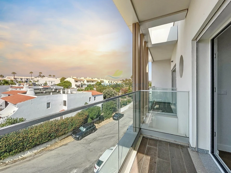 Apartamento T3 para Venda em Albufeira e Olhos de Água Foto 12