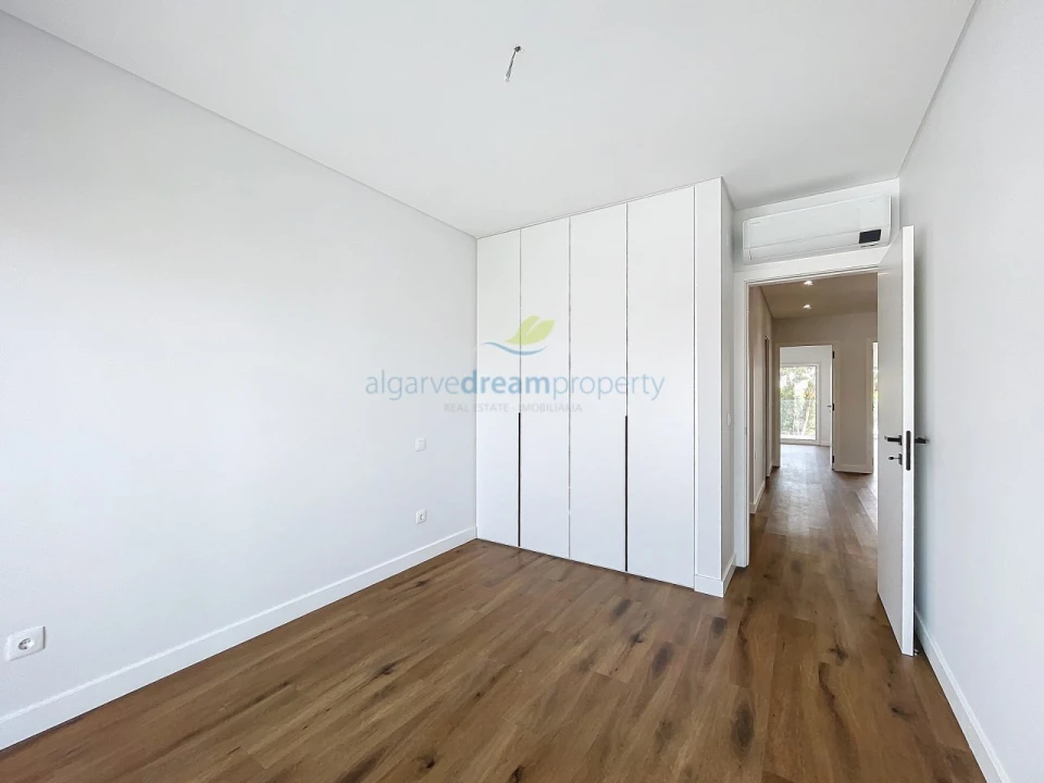 Apartamento T3 para Venda em Albufeira e Olhos de Água Foto 11