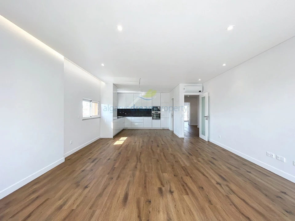 Apartamento T3 para Venda em Albufeira e Olhos de Água Foto 8