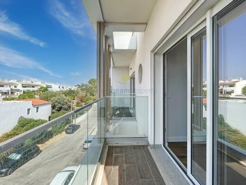 Apartamento T3 para Venda em Albufeira e Olhos de Água