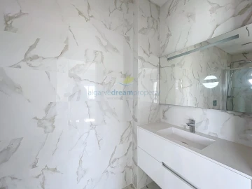 Apartamento T3 para Venda em Albufeira e Olhos de Água