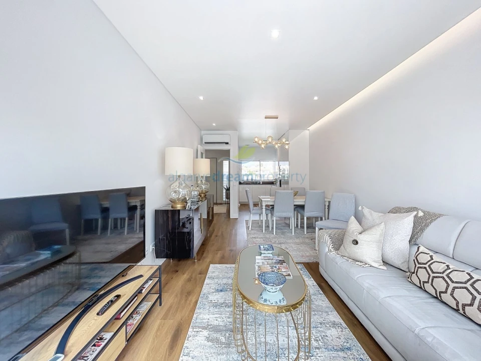 Apartamento T2 para Venda em Albufeira e Olhos de Água Foto 22