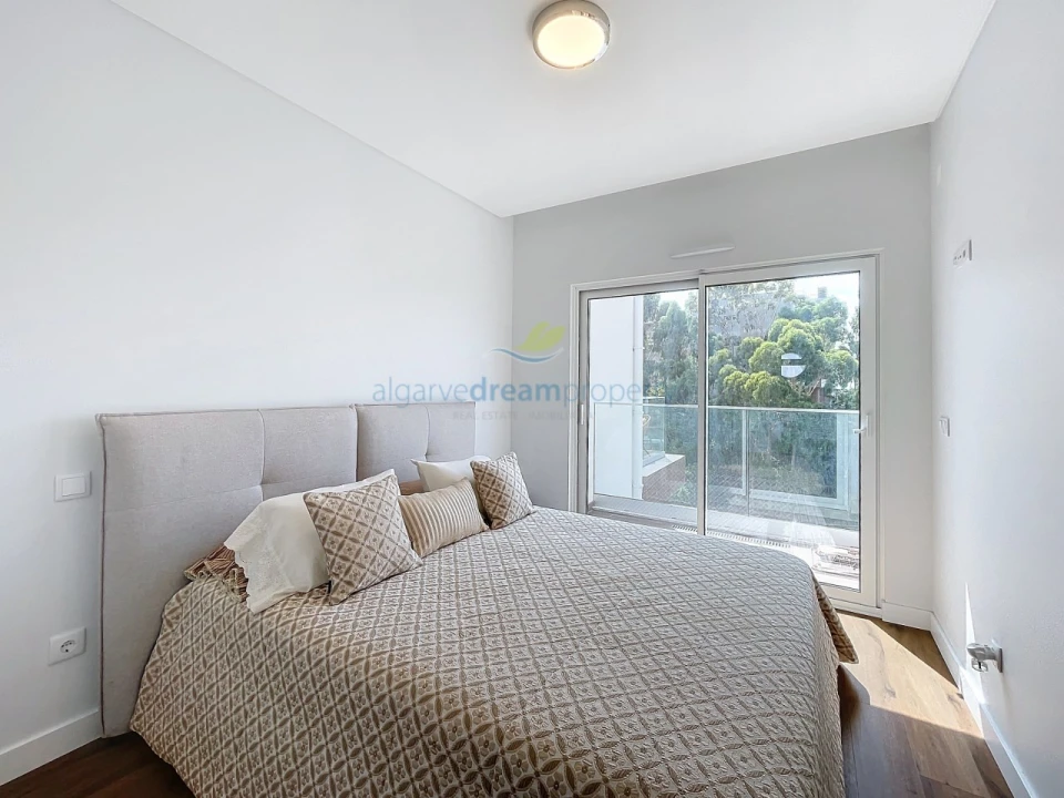 Apartamento T2 para Venda em Albufeira e Olhos de Água Foto 21