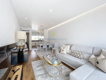 Apartamento T2 para Venda em Albufeira e Olhos de Água