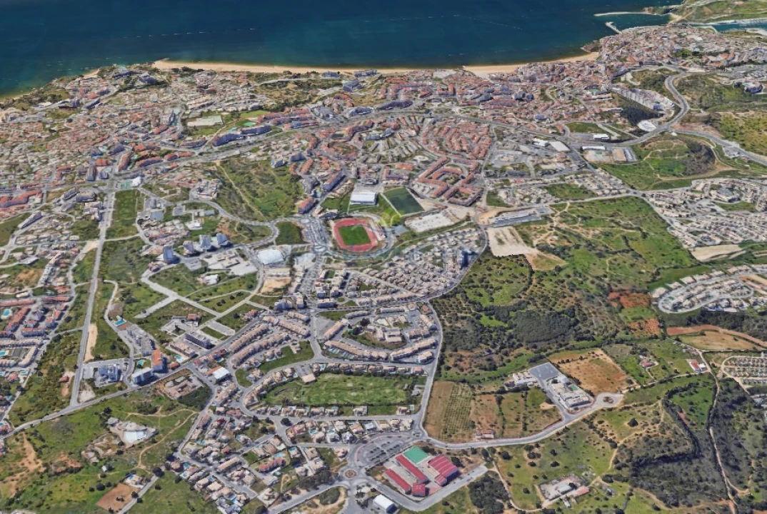 Terreno Comércio / Armazém para Venda em Albufeira e Olhos de Água Foto 2