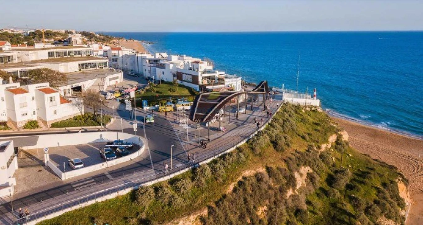 Terreno Comércio / Armazém para Venda em Albufeira e Olhos de Água Foto 6