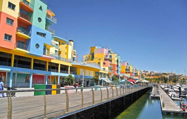 Terreno Comércio / Armazém para Venda em Albufeira e Olhos de Água Foto 7