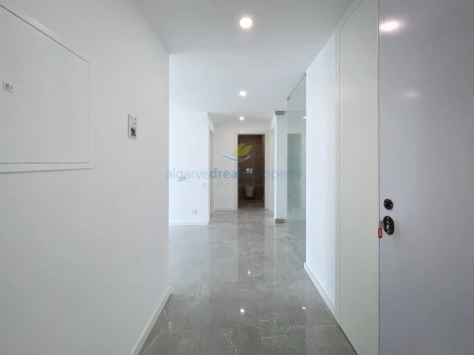 Apartamento T3 para Venda em Albufeira e Olhos de Água Foto 36