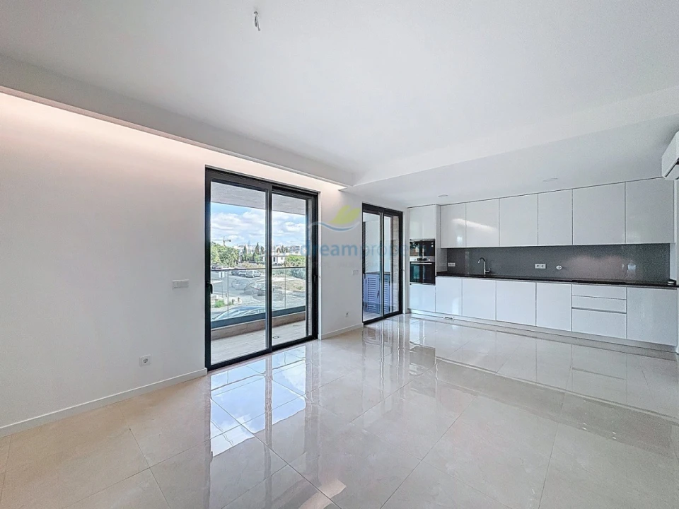 Apartamento T3 para Venda em Albufeira e Olhos de Água Foto 14