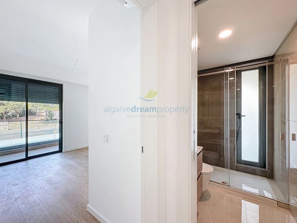 Apartamento T3 para Venda em Albufeira e Olhos de Água Foto 18