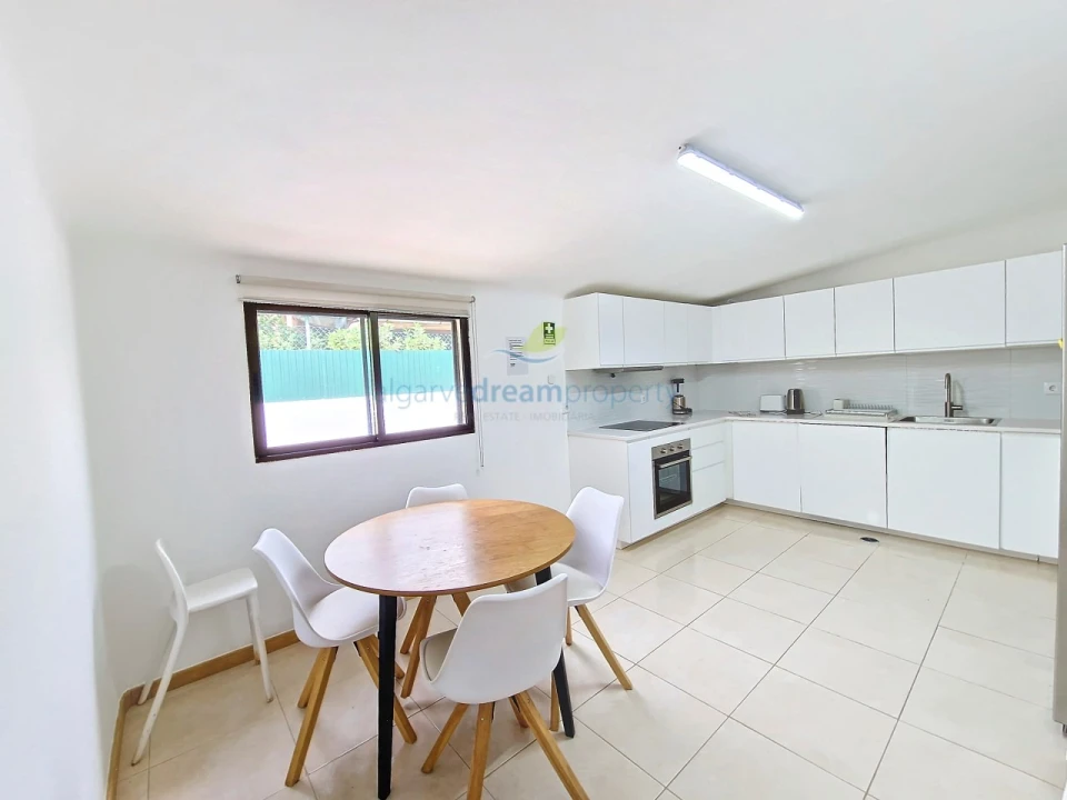 Moradia T4 para Venda em Albufeira e Olhos de Água Foto 14