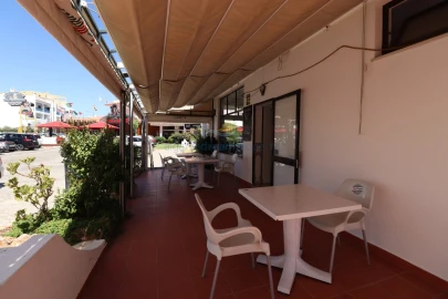 Negócio para Venda em Albufeira e Olhos de Água