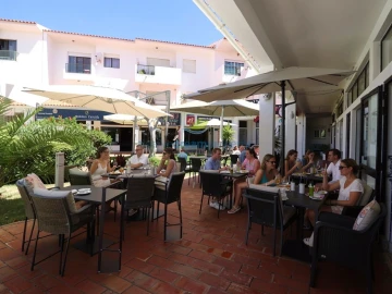 Negócio para Venda em Albufeira e Olhos de Água